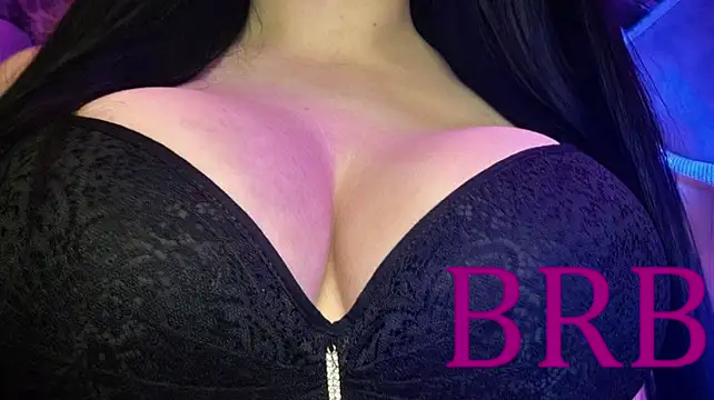 Živý XXX chat Estherkimi