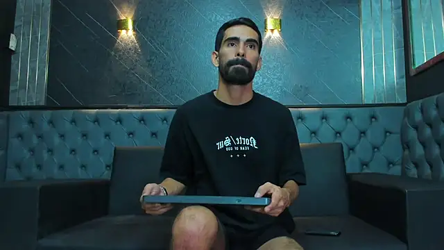 دردشة Andres_Bless الجنسية المباشرة