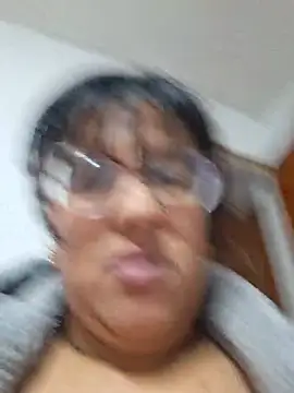XXX chat uživo modela ZaidaWet