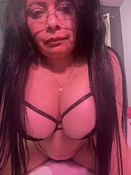 Janna099 Chat XXX in diretta