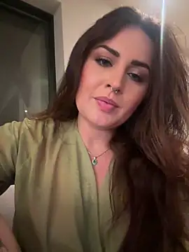 Kristyoff Adlı Modelin Canlı XXX Sohbeti