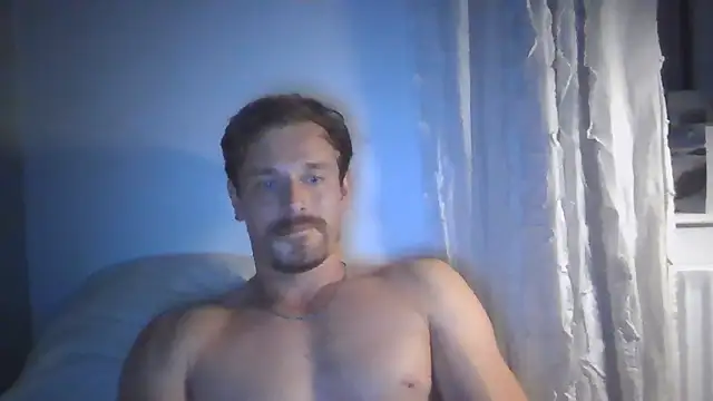 King-Harold Chat XXX in diretta