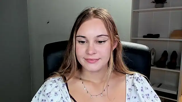 Chat XXX ao vivo de kitty_valeria