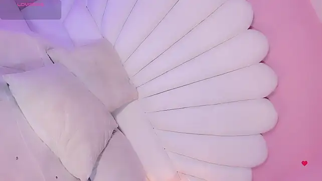 Angeles_Busst Live XXX Chat