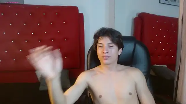Chat XXX Live Marcoviolet
