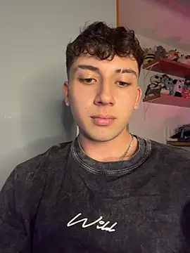 OLIVER_K Live XXX-chat
