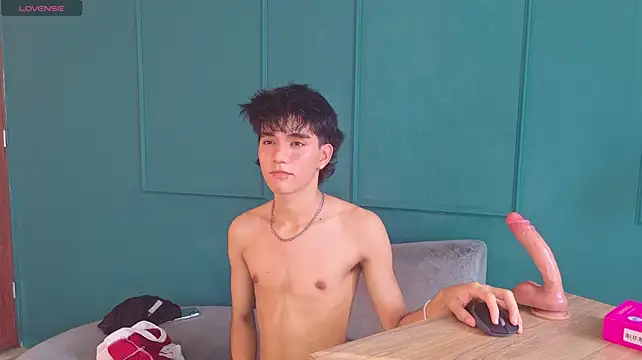 christopher_robin4 লাইভ XXX চ্যাট