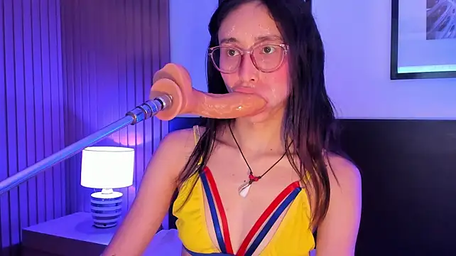 Chat XXX Live doll_bella_