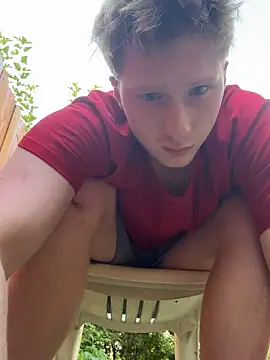 Novvikk88 XXX чат на живо