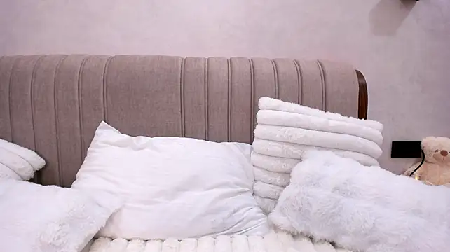 Chatroom XXX en direct de TinyKim_