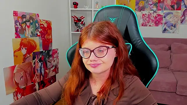 ChloeHalses Chat XXX live