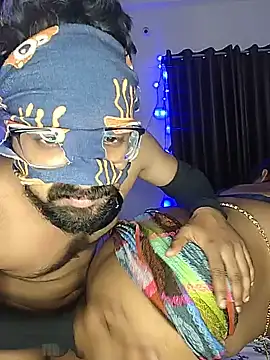 Bangalore_Couples_69's Webcam Show