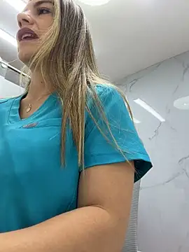 alicee16 লাইভ XXX চ্যাট