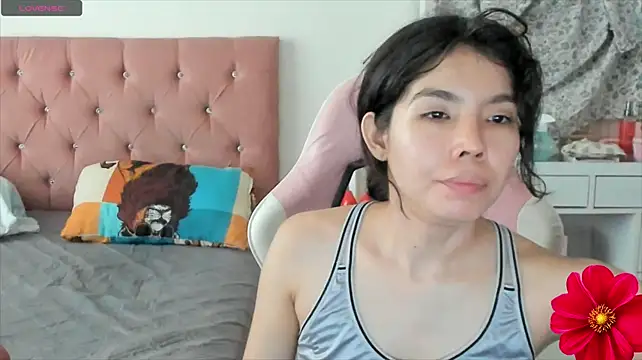 Chat +18 de MyAngel777m ao vivo