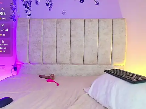 Chat +18 de Casiehills ao vivo