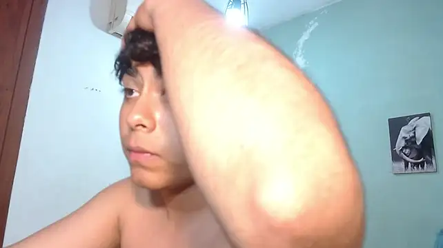 Chat XXX ao vivo de stefano_piero