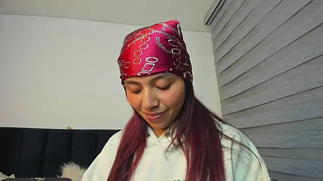 Živý XXX chat melanie_roux__