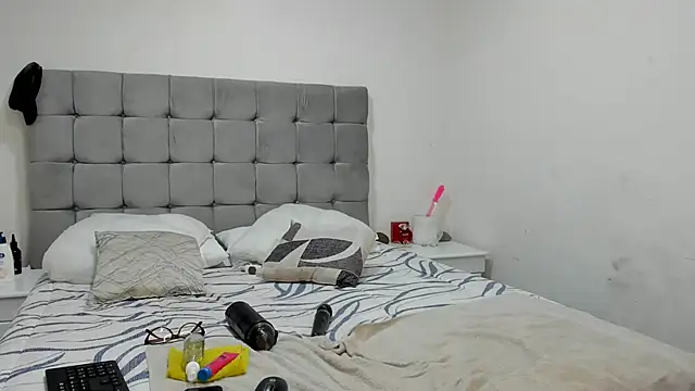Živý XXX chat Doja_Peach