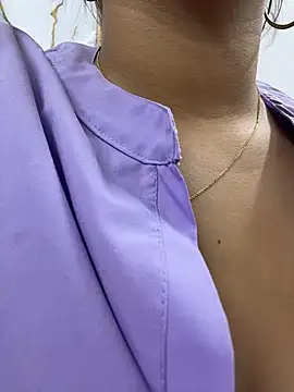babysaritaa's Live XXX Chat