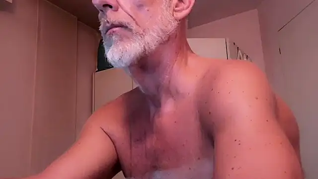 Živý XXX chat PierPesaroX