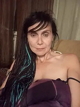 XXX chat uživo modela Francenia_lolis