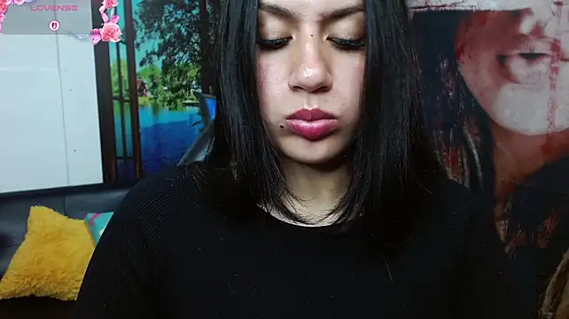 gigi_gilt_ Chat XXX live