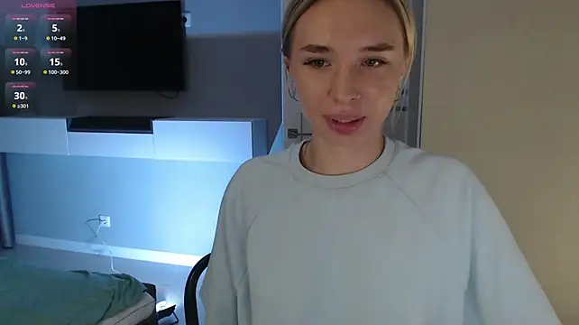 Emily_Hartt Live XXX-Chat