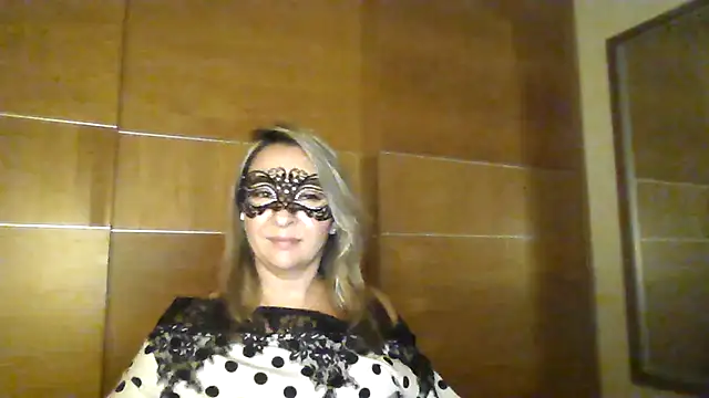 Nayelik's Live XXX Chat