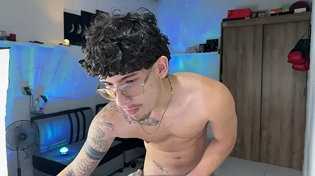Kisan_Smith 라이브 XXX 채팅
