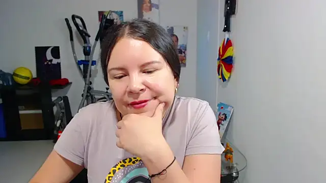 claryssa_'s Live XXX Chat