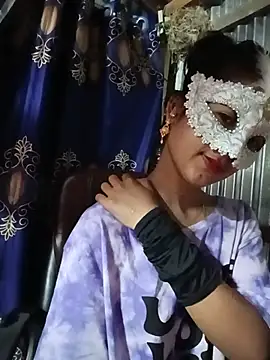 Jasmine18's Live XXX Chat