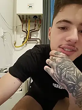 denysio89's Live XXX Chat