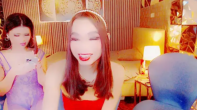 AudreyMilesTrans Chat XXX live