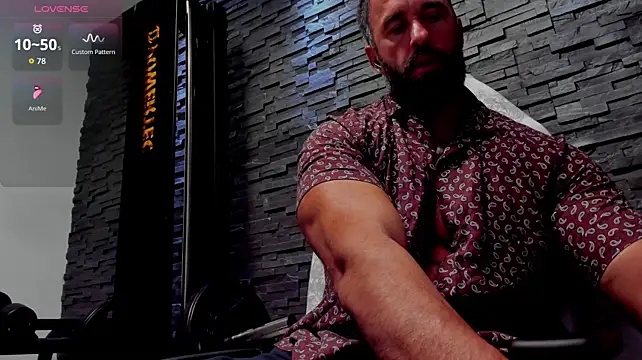 Czat XXX na żywo – David_Big_Daddy