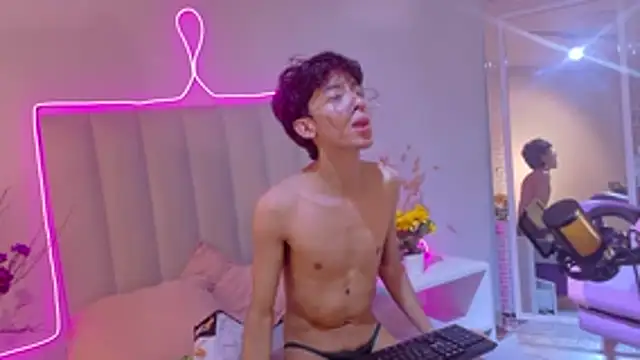 Twink_Sebas7 라이브 XXX 채팅