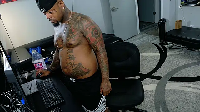 SLANGONDEMHOES – Naživo XXX chat