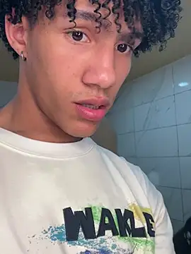 Chat +18 de Handsomeboyss19 ao vivo