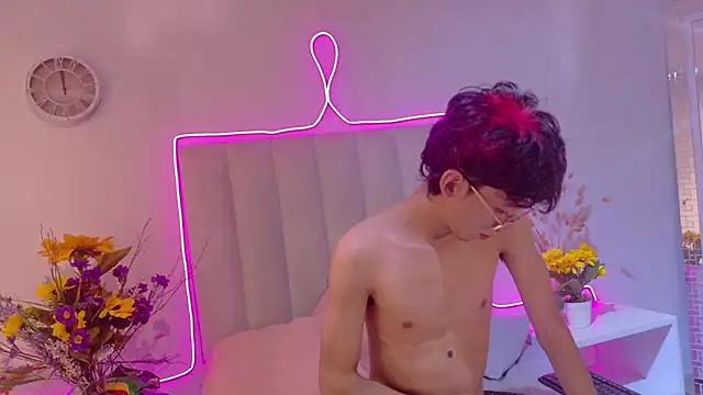 دردشة Twink_Sebas7 الجنسية المباشرة