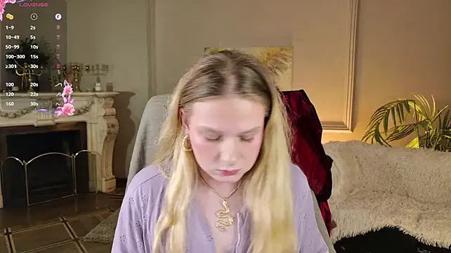 Jes_Solar élő XXX-chatje