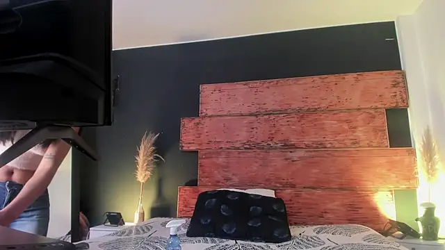 Fernanda_liie_ Adlı Modelin Canlı XXX Sohbeti