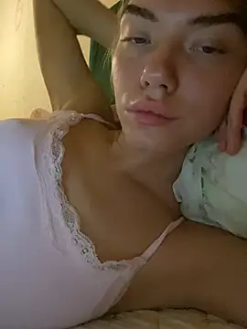 Lisaaa_Alisa Chat XXX in diretta