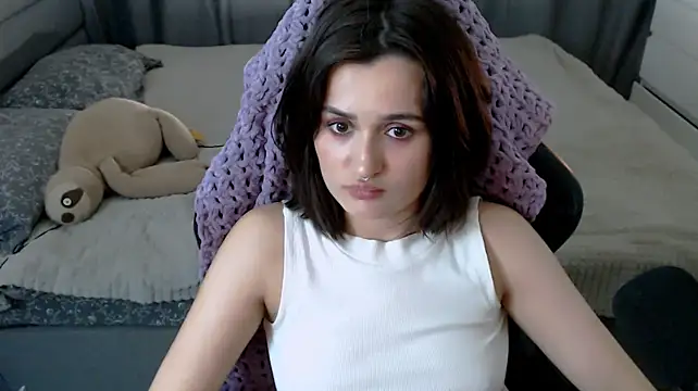 KiraYammy Chat XXX in diretta