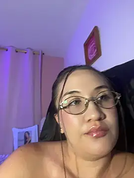 Melody_Fox26 Chat XXX in diretta