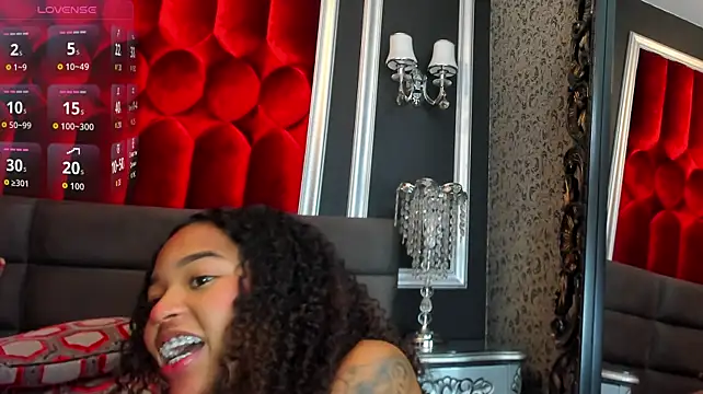TiffannyHernadez's Live XXX Chat