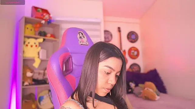 Онлайн чат XXX madelyn_rose_
