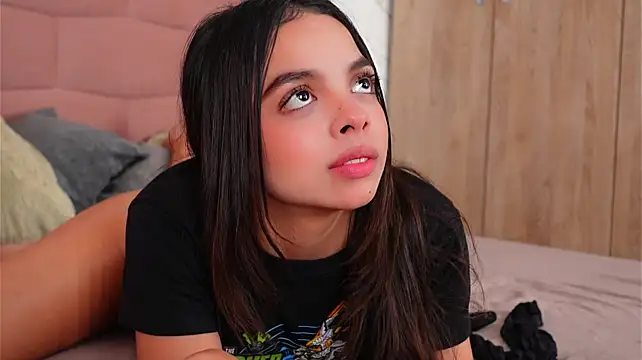 BambiRoses' Live XXX Chat