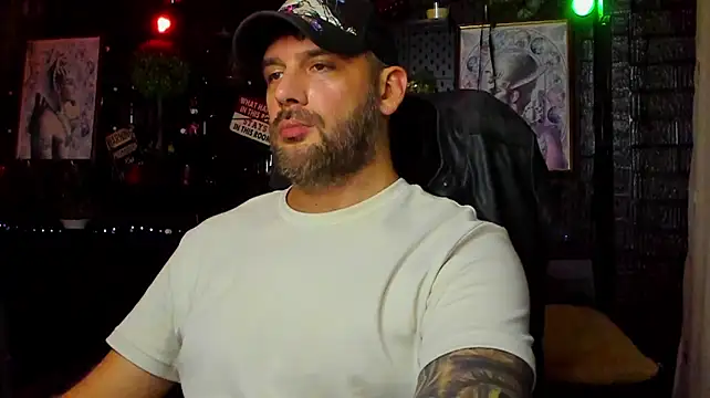 XXX chat uživo modela LexHardy