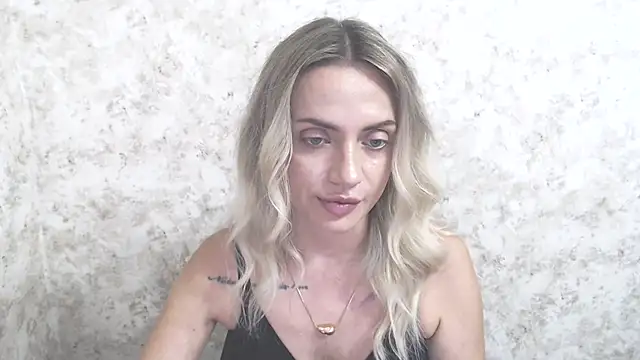 MerryRose33's Live XXX Chat