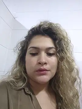 Chat +18 de Sara_smiiith211 ao vivo