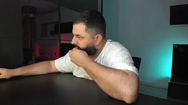 DravenPeak Chat XXX in diretta